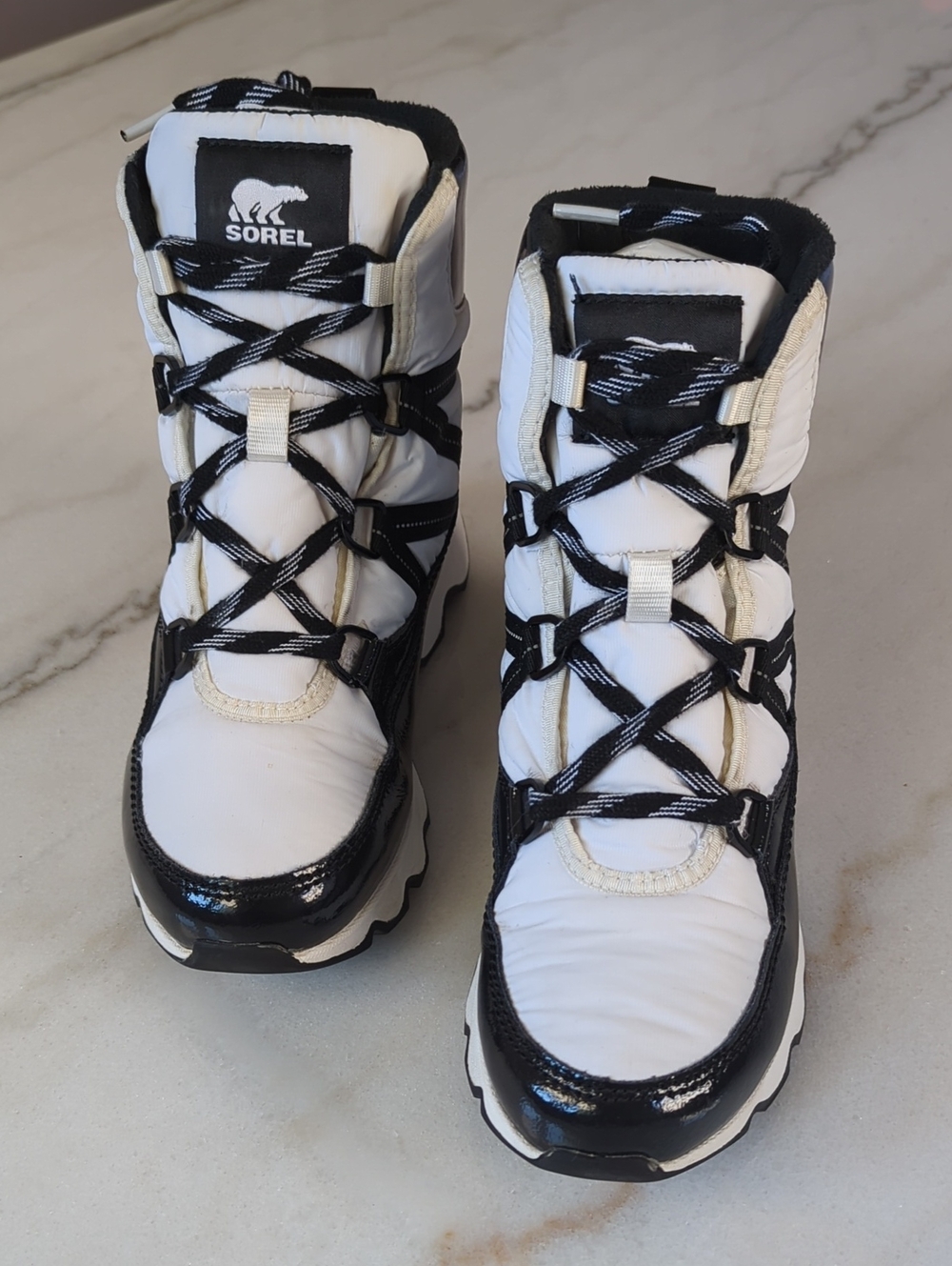 NWT Sorel White & Black Lace-Up Insulated Winter Boots Size 7.5